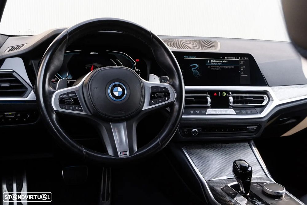 BMW 330 e Pack M Auto - 8