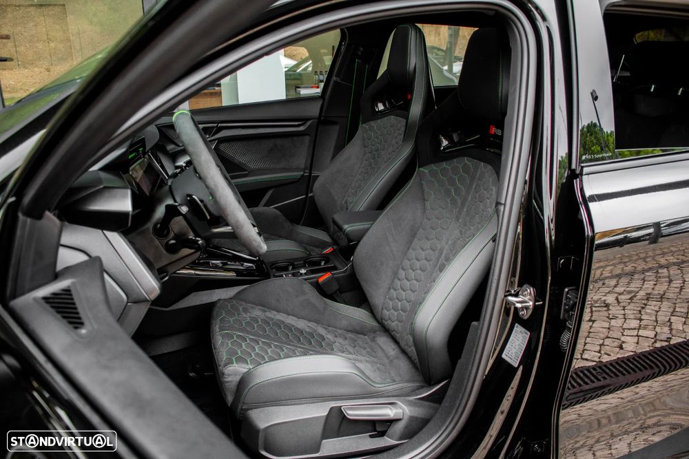 Audi RS3 Sportback 2.5 TFSI quattro S tronic - 38