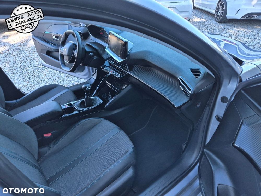 Peugeot 208 - 20