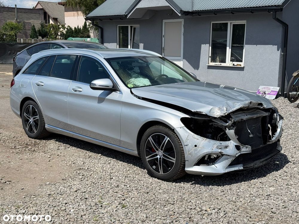 Mercedes-Benz Klasa C 180 d 9G-TRONIC - 12