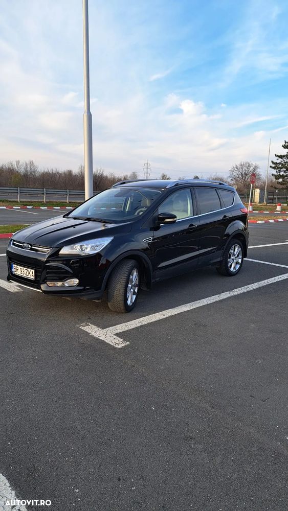 Ford Kuga 2.0 TDCi Powershift 4WD Titanium - 22