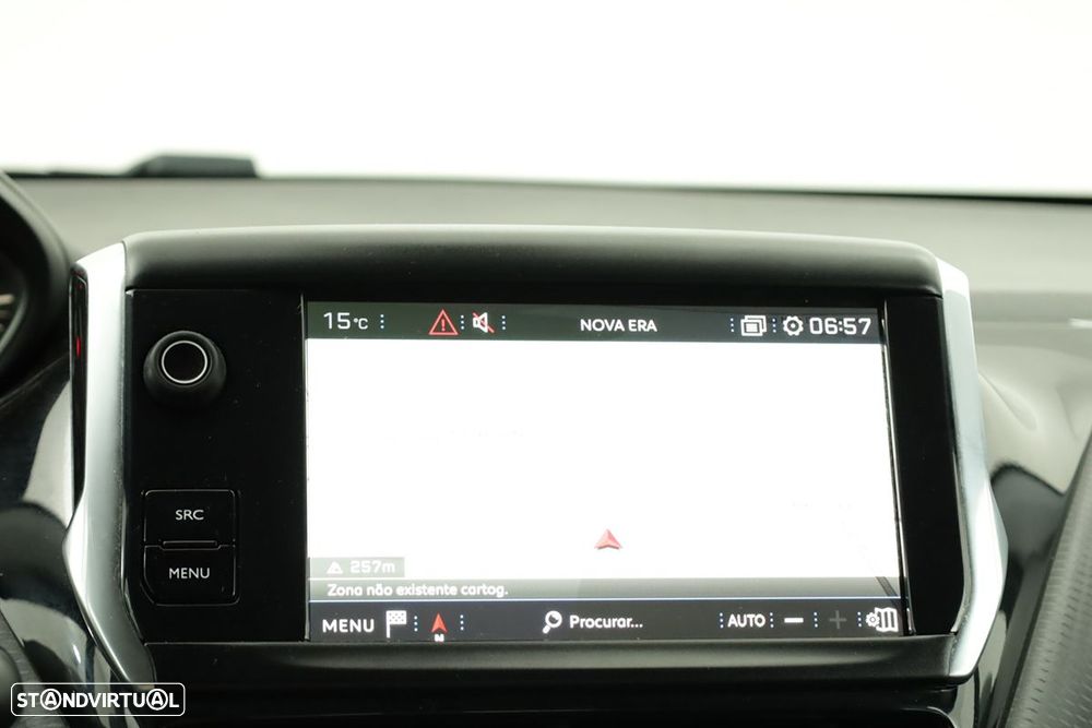 Peugeot 2008 1.2 PureTech Signature - 11