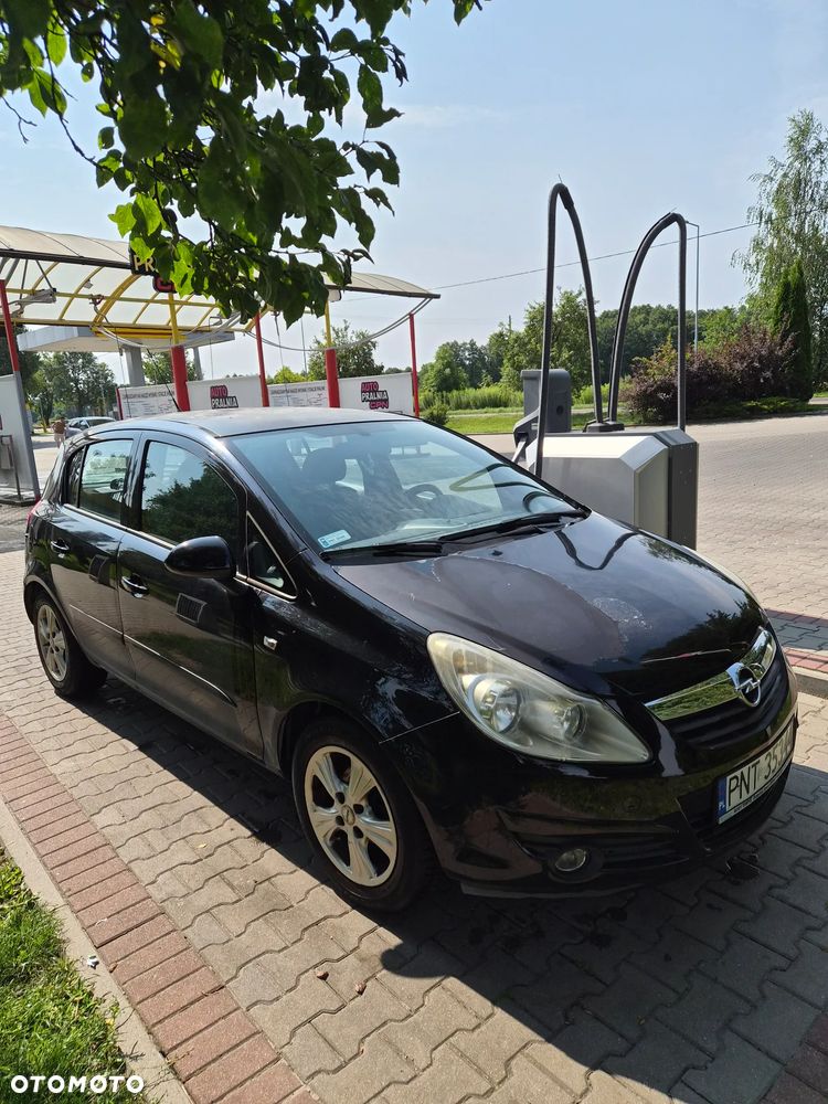 Opel Corsa 1.2 16V Cosmo - 2