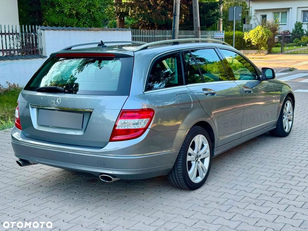 Mercedes-Benz Klasa C 320 CDI DPF 4Matic 7G-TRONIC Avantgarde - 6