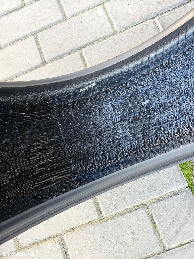 Pirelli Cinturato P7 235/40R19 96 W - 4