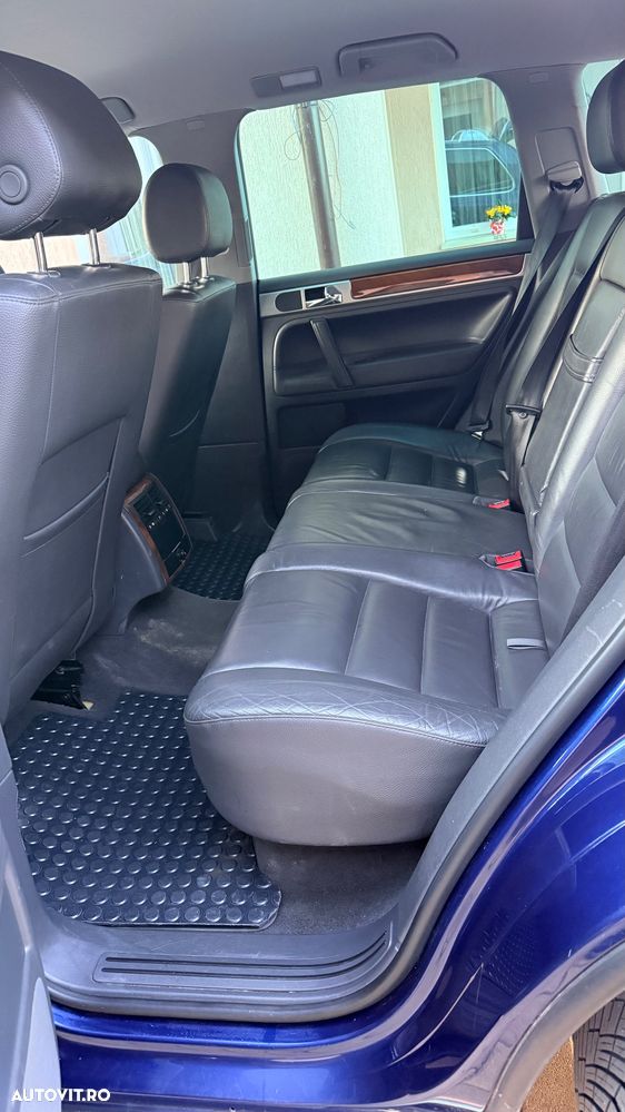 Volkswagen Touareg 2.5 TDI R5 Aut. - 4