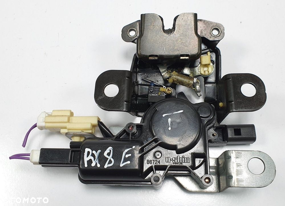 ZAMEK KLAPY BAGAŻNIKA TYŁ MAZDA RX-8 RX8 B6724 - 1