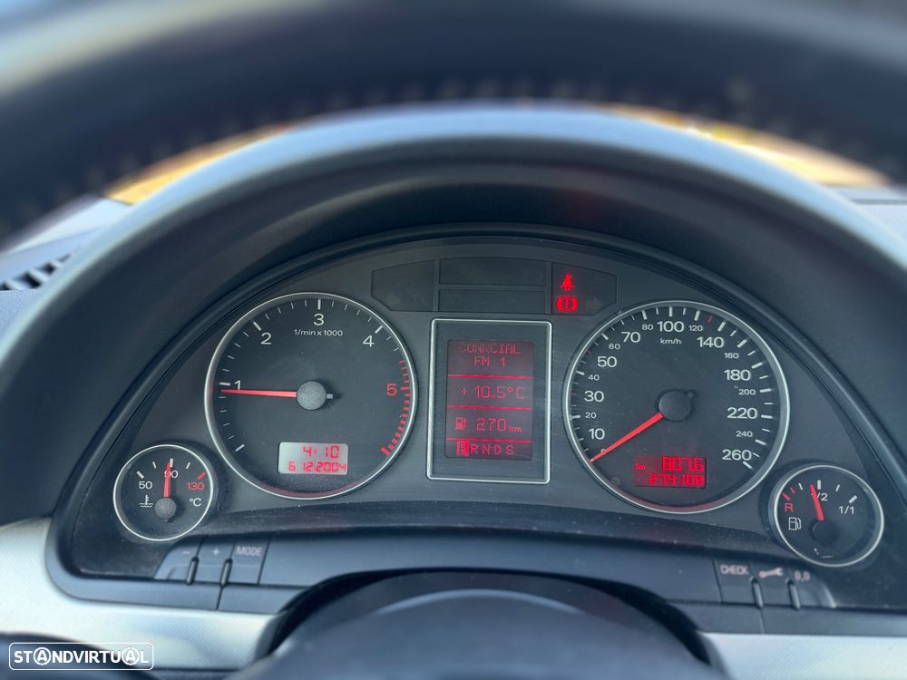 Audi A4 2.0 TDI Advance Multitronic - 16