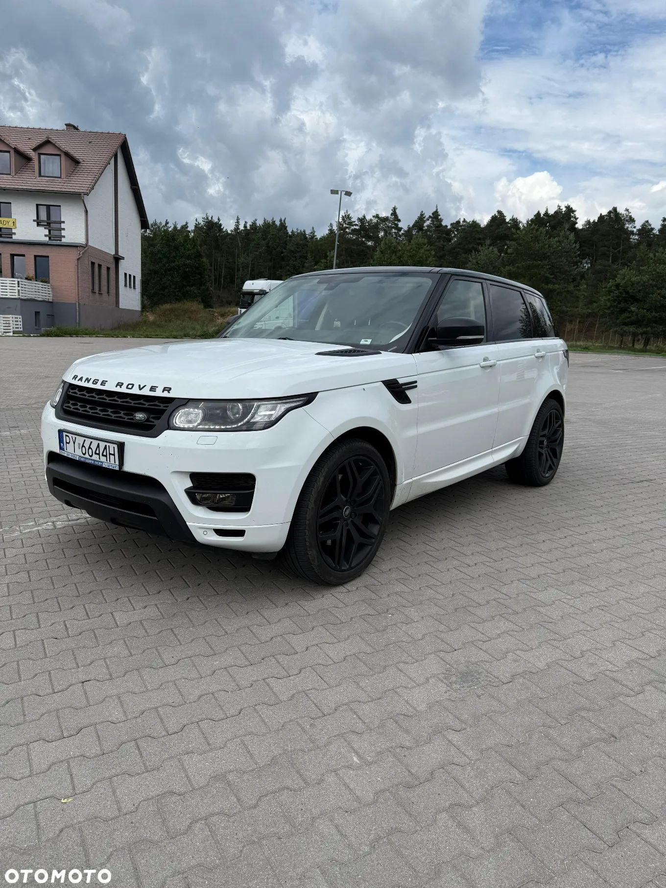 Land Rover Range Rover Sport - 1