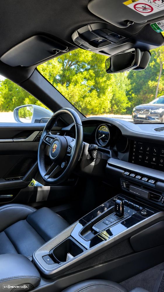 Porsche 911 (992) Carrera S PDK - 10