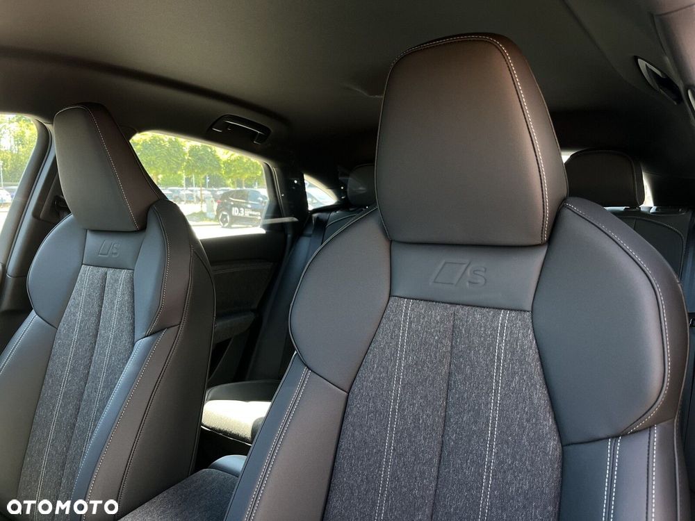 Audi Q6 e-tron - 22