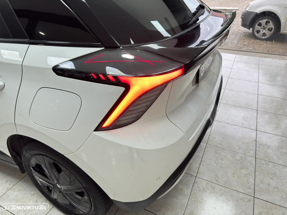 MG MG4 51 kWh Standard - 28