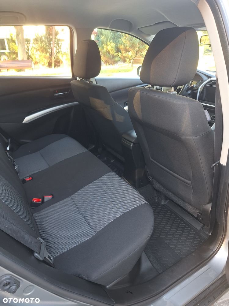 Suzuki SX4 S-Cross 1.6 VVT 4x2 Comfort - 10