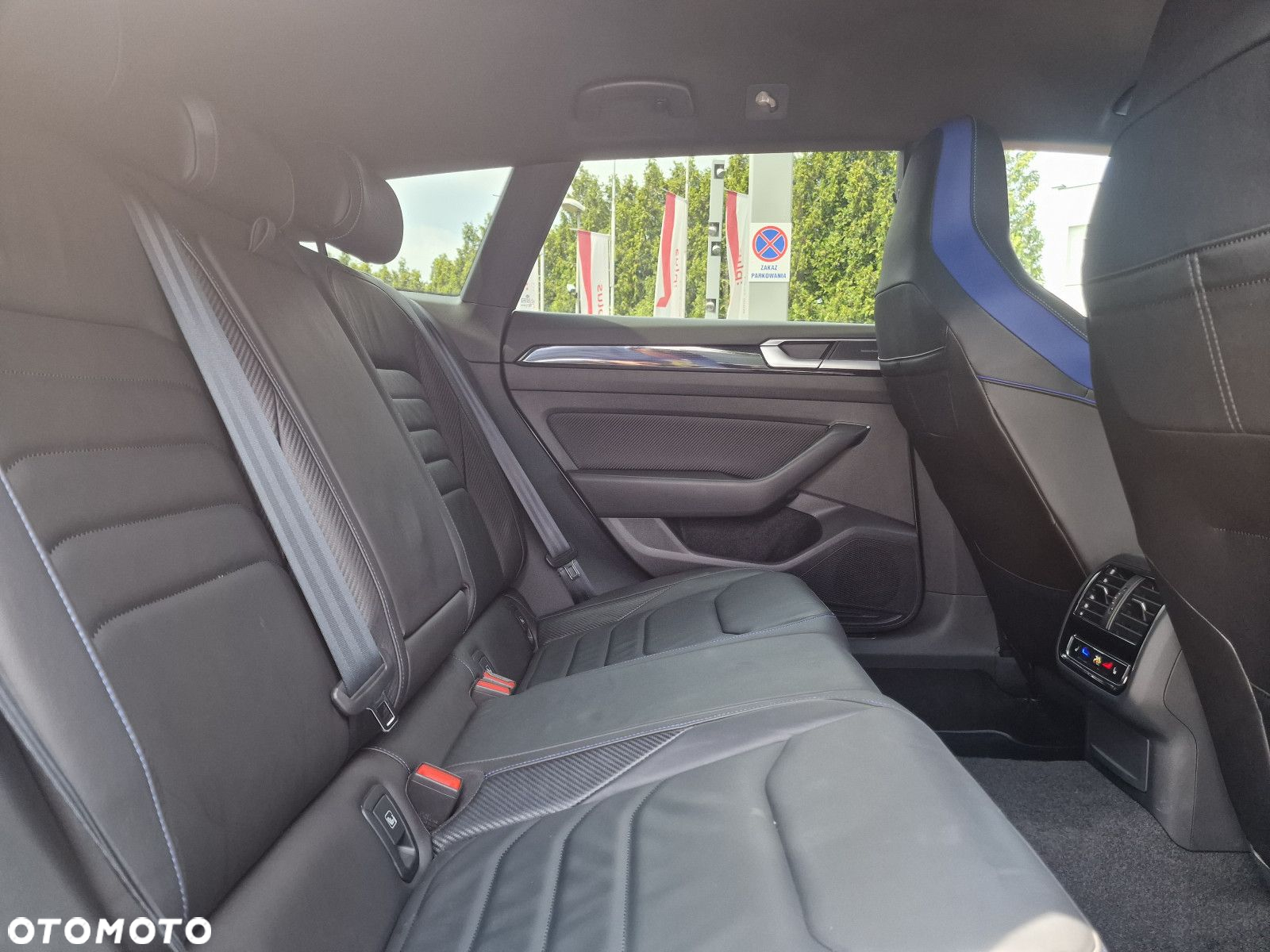 Volkswagen Arteon 2.0 TSI 4Motion R DSG - 13