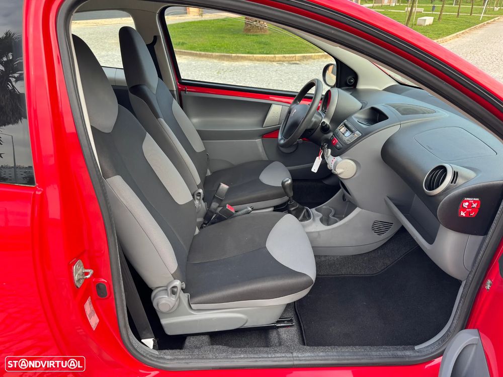 Peugeot 107 1.0 Petit Filou - 6