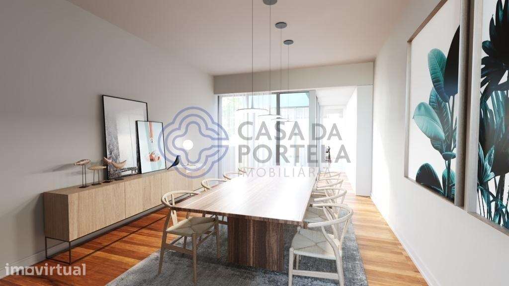 Moradia para reconstrução com projeto na Foz. - Grande imagem: 4/17