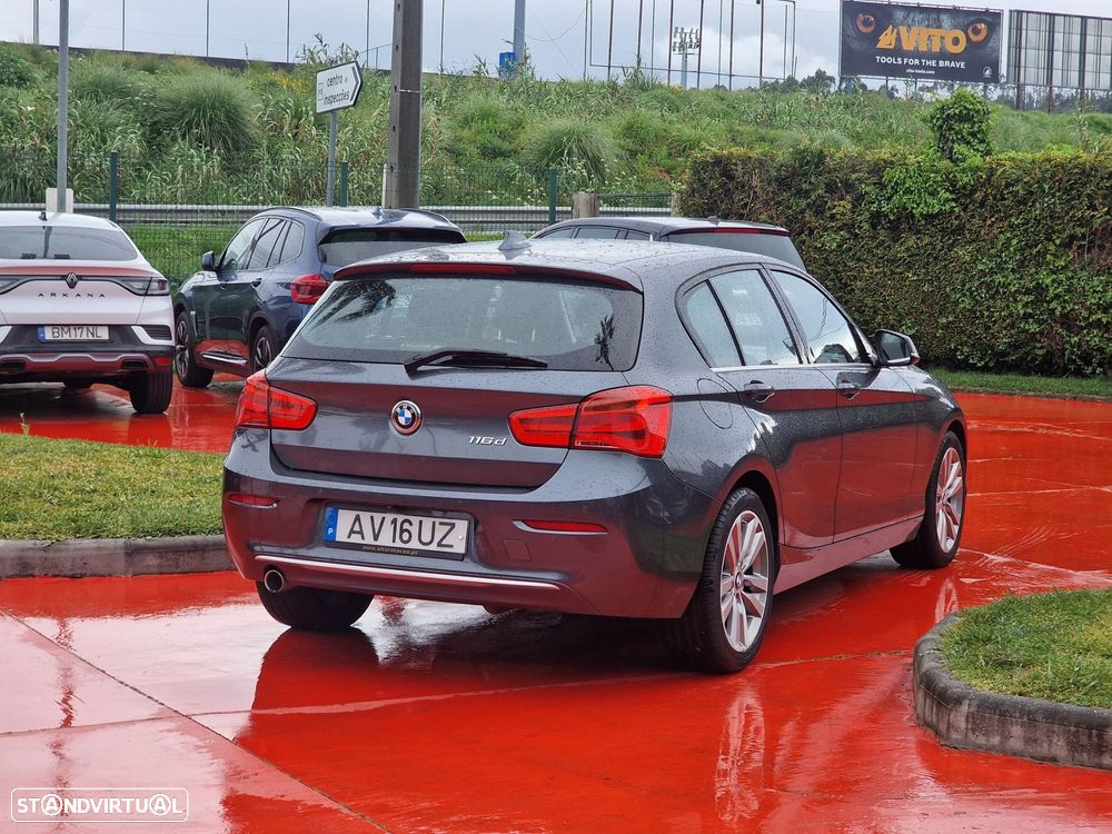 BMW 116 d Line Urban Auto - 4