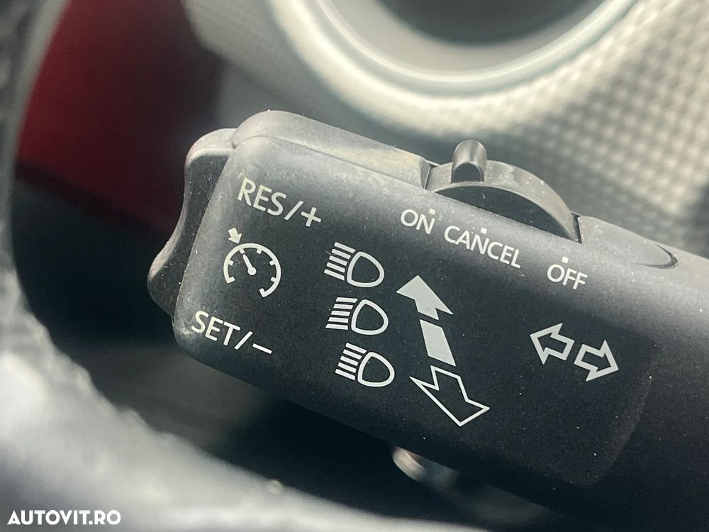 Volkswagen up! 32.3 kWh - 21