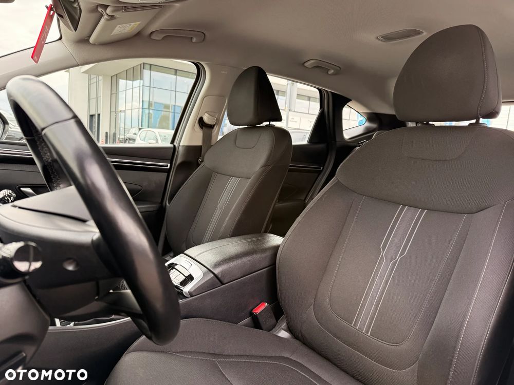 Hyundai Tucson 1.6 T-GDi Executive 4WD DCT - 27
