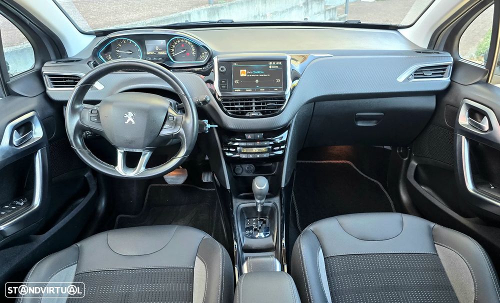 Peugeot 2008 PureTech 110 GPF Stop&Start EAT6 Allure - 19