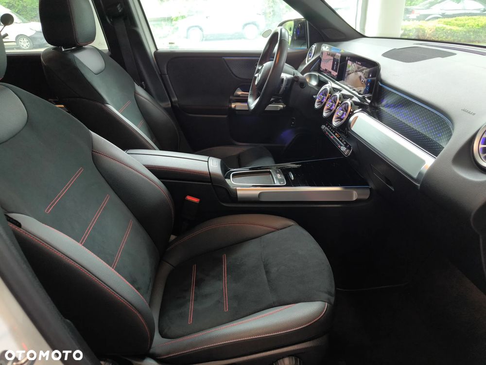 Mercedes-Benz GLB 200 AMG Line 7G-DCT - 15