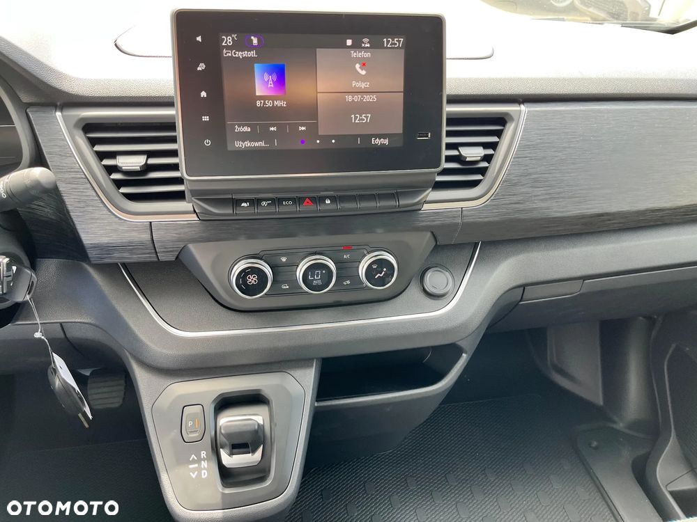 Renault Trafic 2.0 dCi L2H1 HD Extra EDC (bryg.) - 19