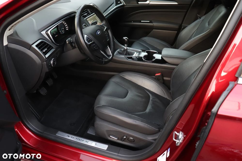 Ford Mondeo 2.0 TDCi Titanium - 18