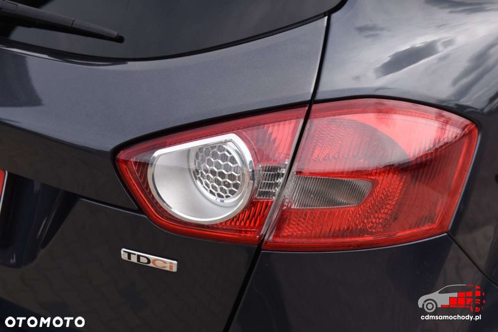 Ford Kuga - 14