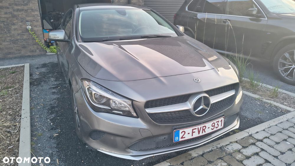 Mercedes-Benz CLA 180 AMG Line 7G-DCT - 16