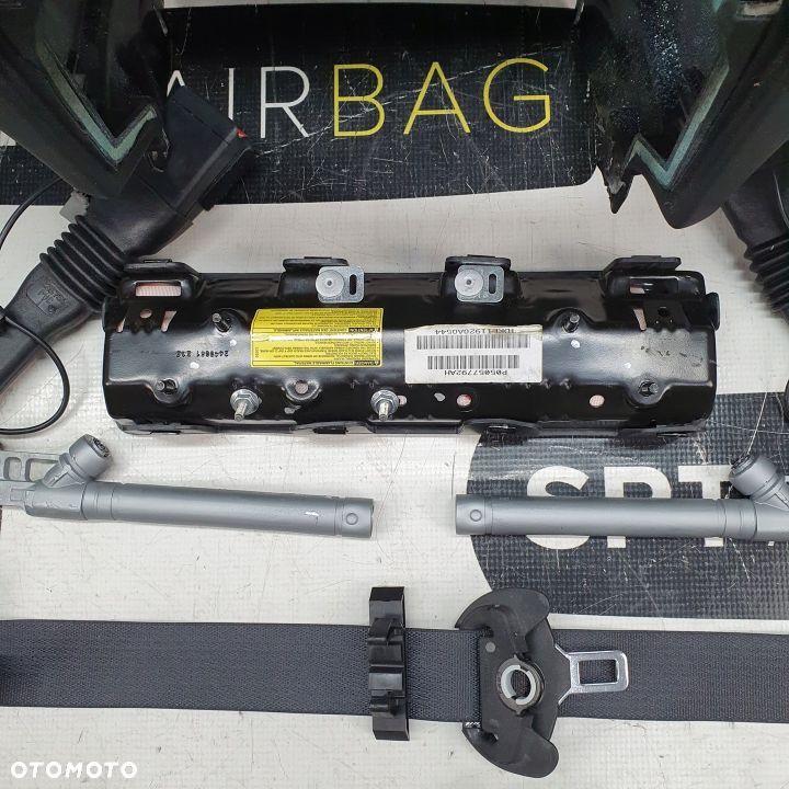 DODGE CHARGER DESKA ROZDZIELCZA KONSOLA KOKPIT PULPIT PODUSZKI AIRBAG AIR BAG PASY KIT SET - 2