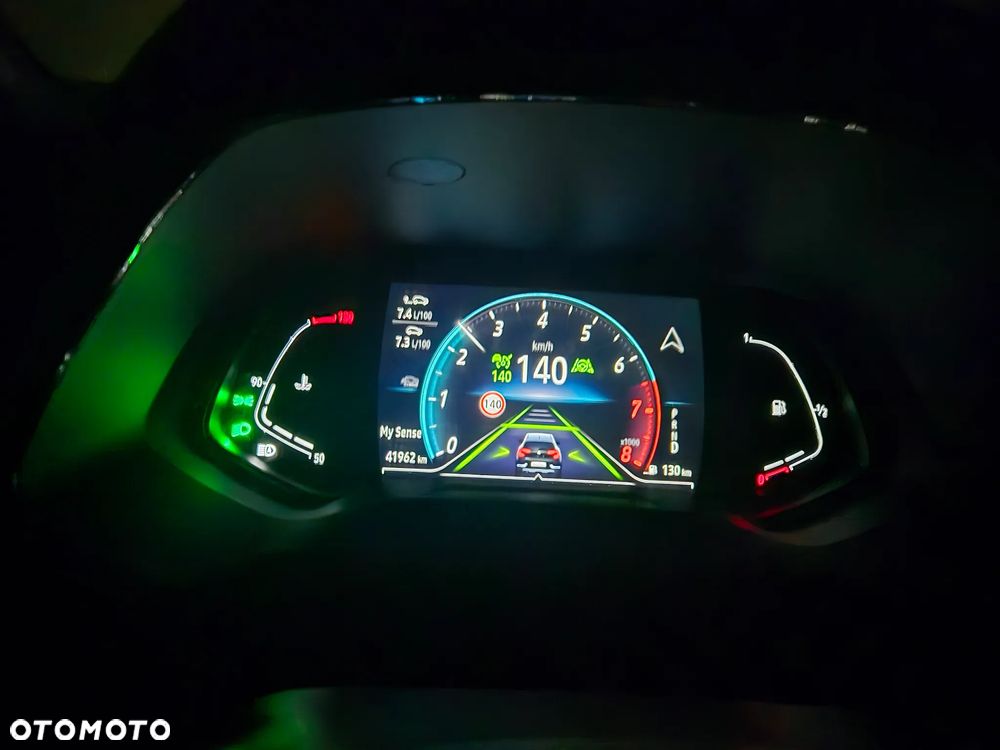 Renault Captur 1.3 TCe mHEV Techno EDC - 14