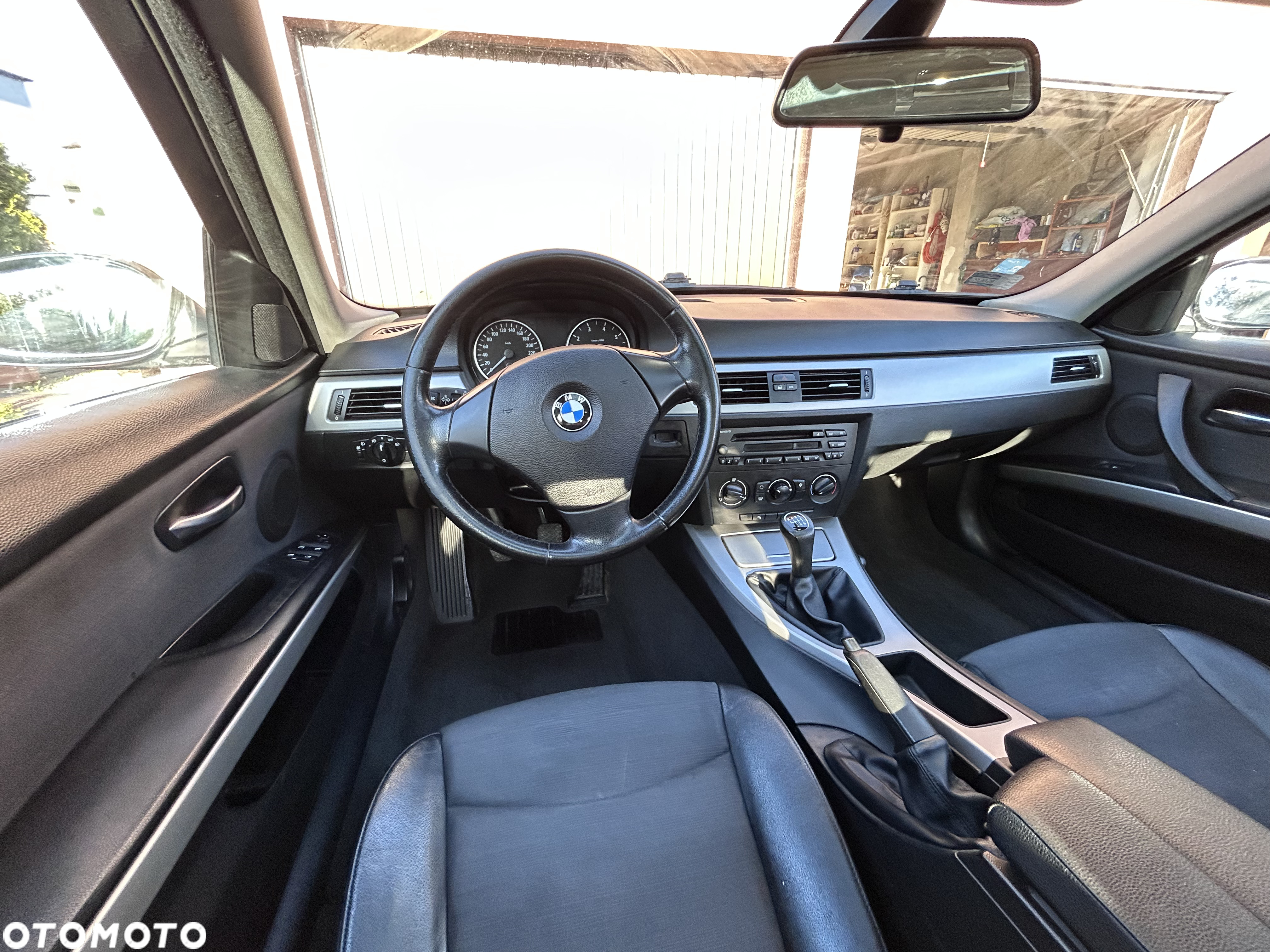 BMW Seria 3 320i - 7