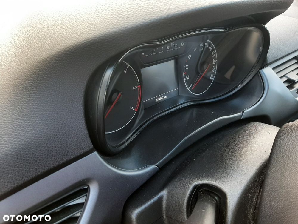 Opel Corsa - 6
