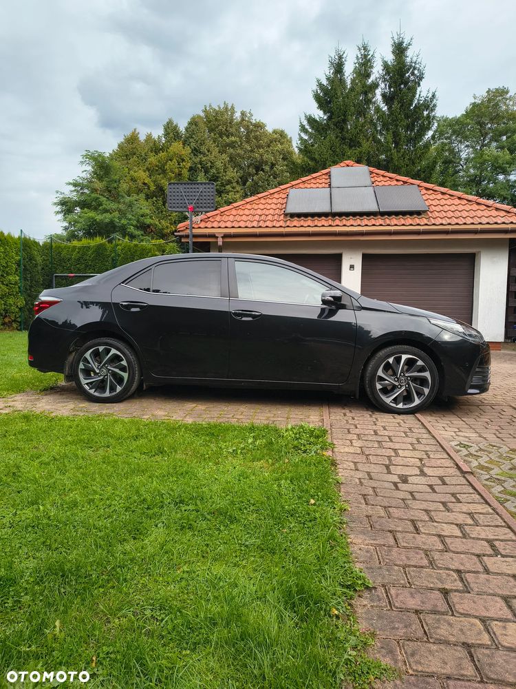 Toyota Corolla 1.6 Premium - 8