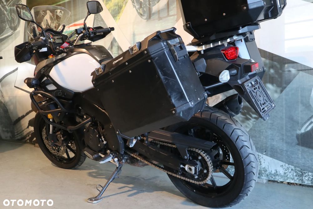 Suzuki V-STROM - 8