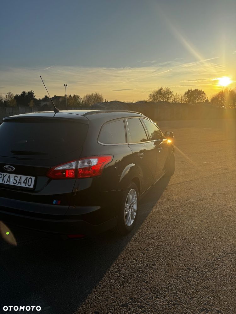 Ford Focus 1.6 Trend - 16