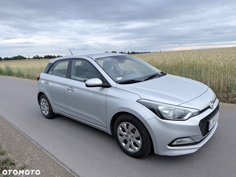 Hyundai i20 1.1 CRDi Comfort - 4