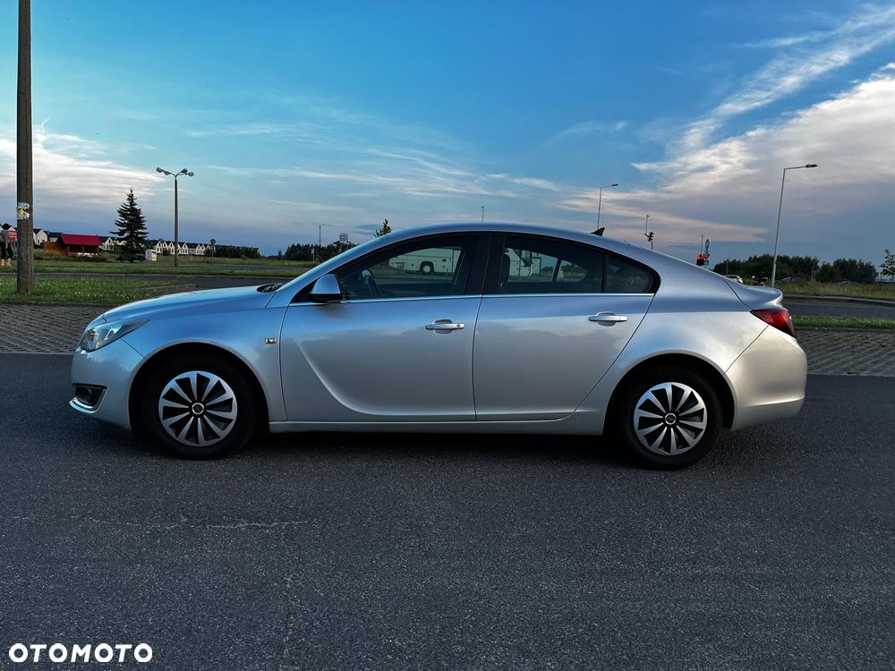 Opel Insignia - 19