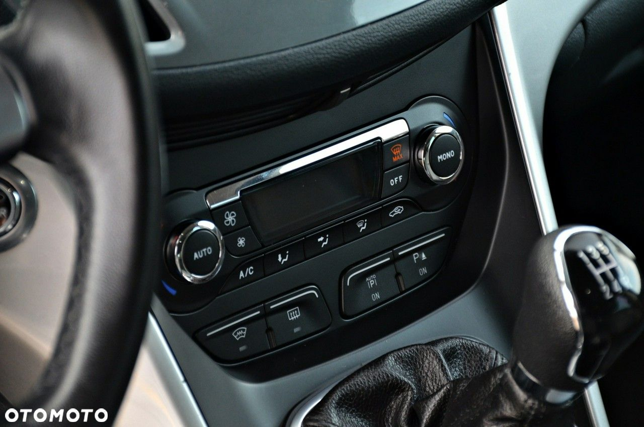 Ford Grand C-MAX - 21