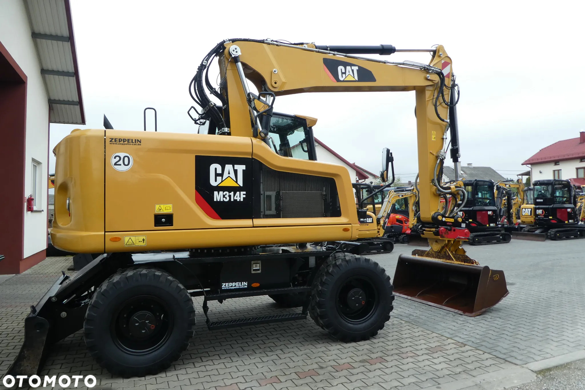 Caterpillar M314F Z NIEMIEC - 32