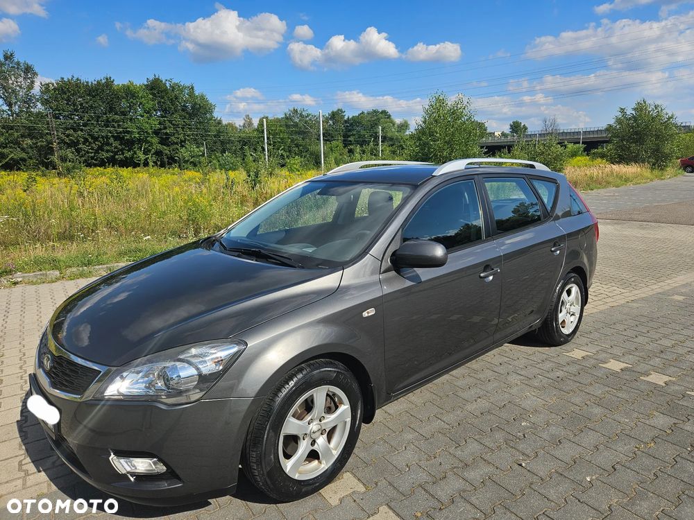 Kia Ceed 1.6 Comfort + - 14