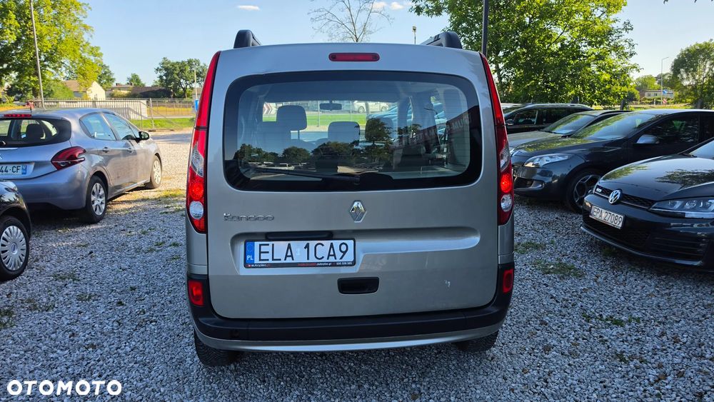 Renault Kangoo 1.6 8V 90 Happy Family - 6