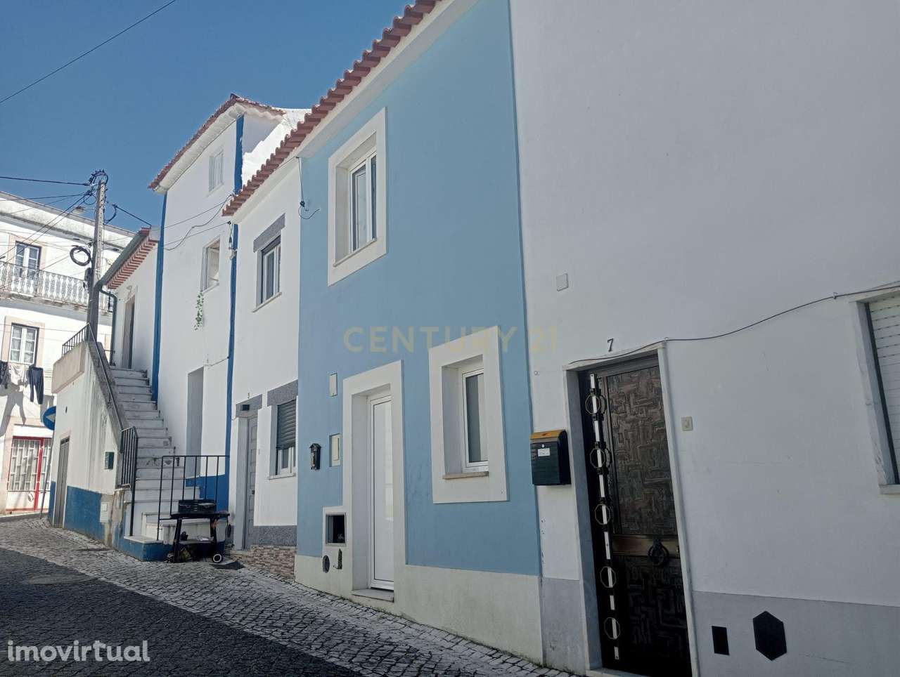 Moradia T2 Totalmente Remodelada nas Lapas  em Torres Novas – Pronta a - Grande imagem: 2/11