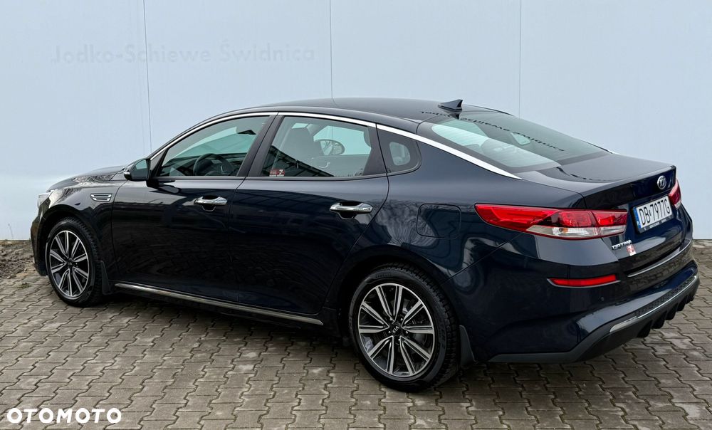 Kia Optima 1.6 T-GDI L DCT - 4