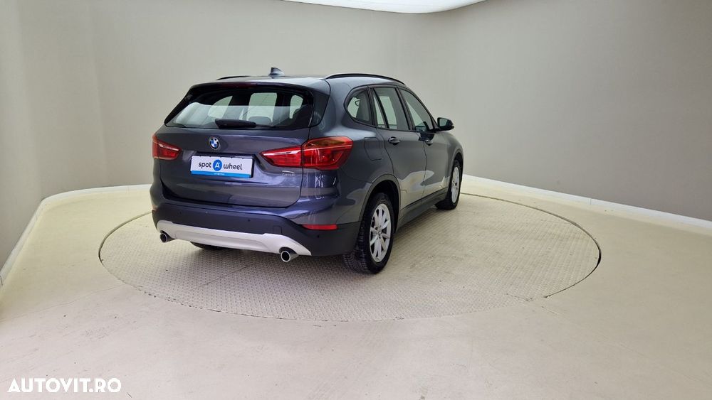 BMW X1 - 7