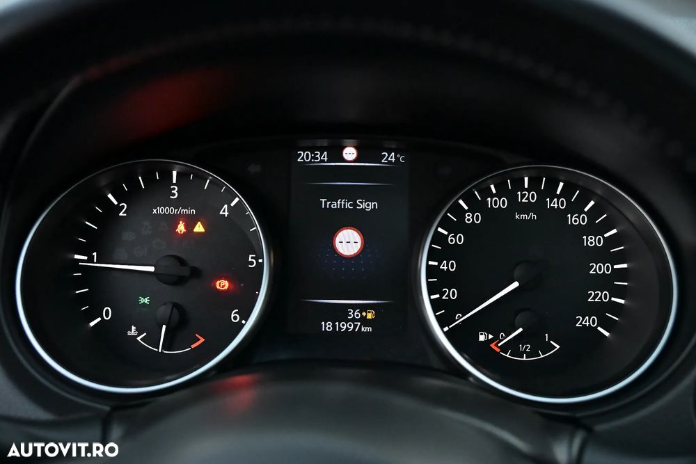 Nissan Qashqai 1.5 DCI N-CONNECTA - 34