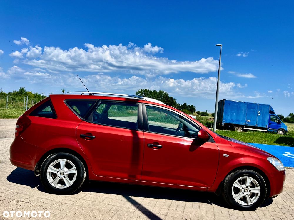 Kia Ceed 1.4 CVVT LX Basis - 7