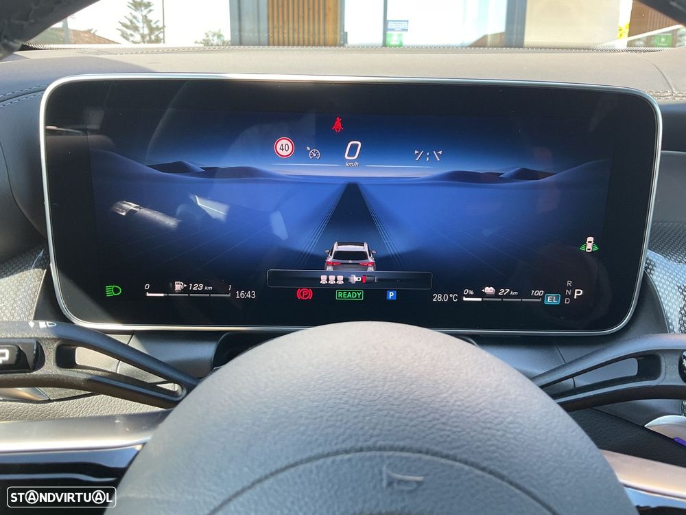 Mercedes-Benz GLC 300 de 4Matic - 36