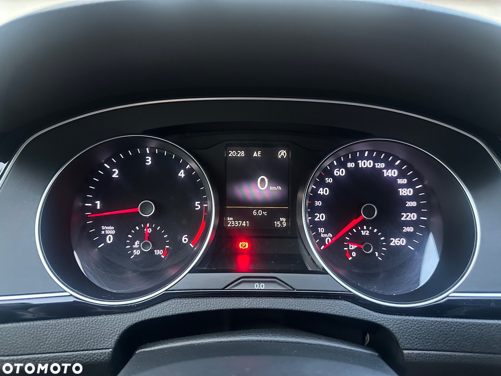 Volkswagen Passat 2.0 TDI BMT Highline DSG - 31