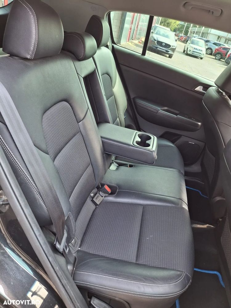 Kia Sportage 1.6 GDI 6MT 4x2 Style - 31